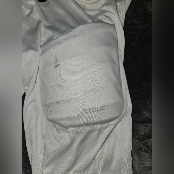 Nike dri-fit padded football pants Size XL. - Picture 2 of 8